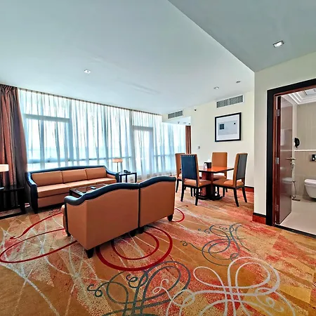 Millennium Airport Hotel Dubai Exterior photo